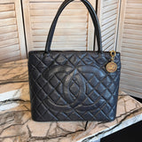 Caviar Quilted Medallion Tote - Chanel rental