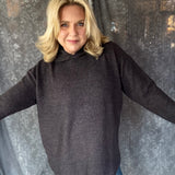 Casual & Chic Hoodie - Black