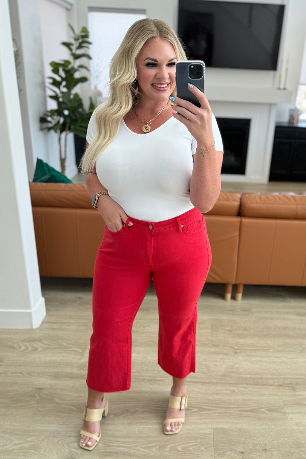 Catch the Day Wide Leg Crop Jeans- Red